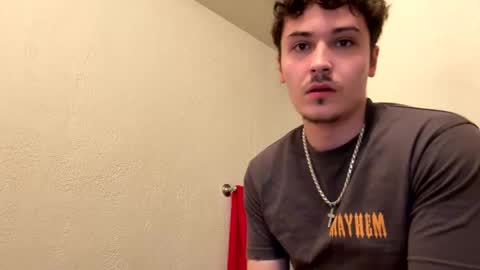 Snapshot of yungstudbev chatting on October 14, 4:13 am yungstudbev online show from October 14, 4:13 am