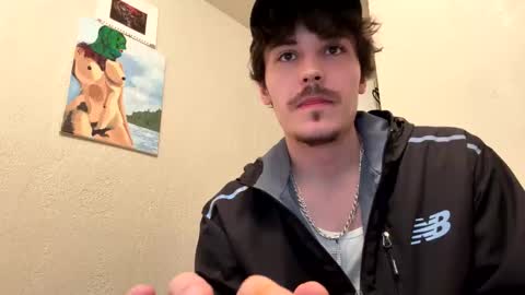 Snapshot of yungstudbev chatting on December 19, 3:02 am yungstudbev online show from December 19, 3:02 am