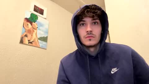 Snapshot of yungstudbev chatting on December 20, 6:15 pm yungstudbev online show from December 20, 6:15 pm