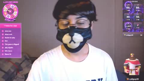 Snapshot of yuniorb chatting on June 3, 3:42 am the puppy boy online show from June 3, 3:42 am