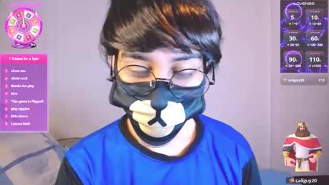 Snapshot of yuniorb chatting on June 6, 3:55 am the puppy boy online show from June 6, 3:55 am
