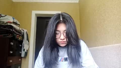 Yuna online show from November 7, 4:12 am