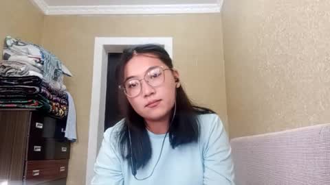 Yuna online show from November 12, 8:04 am