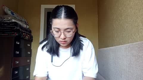 Yuna online show from November 15, 7:27 am