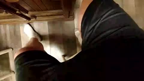 yupthatshim online show from November 30, 6:28 am