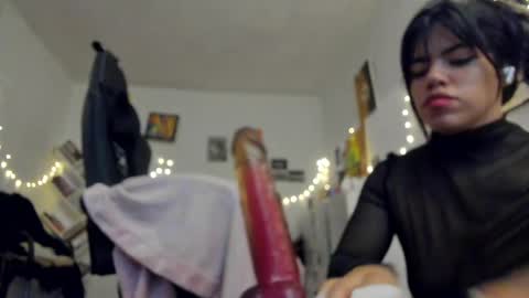 Snapshot of yury_sun chatting on February 20, 1:46 am paola online show from February 20, 1:46 am