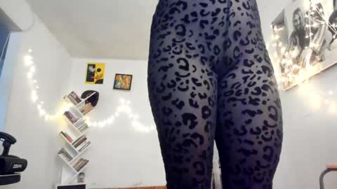 Snapshot of yury_sun chatting on February 20, 10:26 pm paola online show from February 20, 10:26 pm