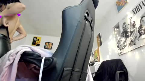 Snapshot of yury_sun chatting on February 24, 10:14 pm paola online show from February 24, 10:14 pm