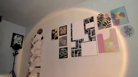 Snapshot of yury_sun chatting on December 17, 10:16 pm paola online show from December 17, 10:16 pm