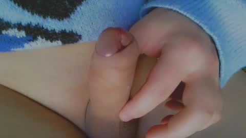 yuu1640927 online show from February 18, 7:10 am