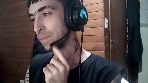 Yuumi online show from February 25, 2:10 am