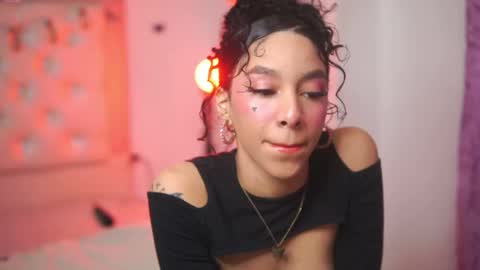 Yuyi Cam online show from September 29, 3:22 am