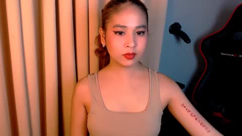 Snapshot of yvannasilva18 chatting on February 14, 3:05 pm jai online show from February 14, 3:05 pm