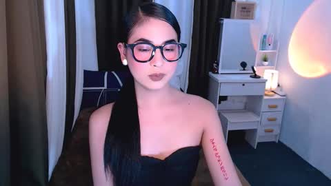 Snapshot of yvannasilva18 chatting on September 9, 10:04 am jai online show from September 9, 10:04 am