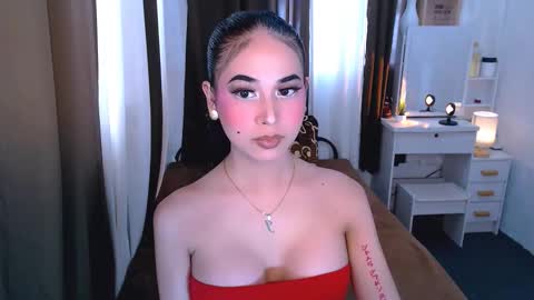 Snapshot of yvannasilva18 chatting on October 17, 7:44 am jai online show from October 17, 7:44 am