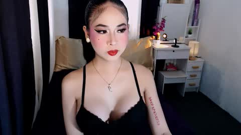 Snapshot of yvannasilva18 chatting on October 28, 1:20 am jai online show from October 28, 1:20 am