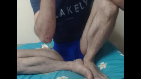 yvesstorm5 online show from November 18, 6:34 pm