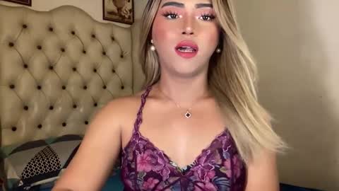 Miss Cali online show from January 7, 12:09 pm