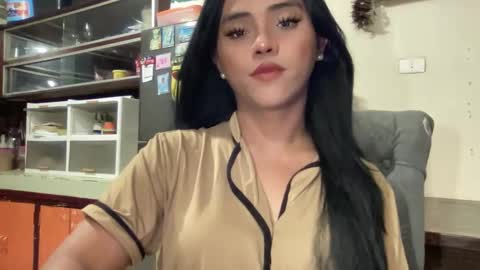 Miss Cali online show from February 17, 4:04 pm