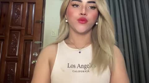 Miss Cali online show from March 11, 6:19 pm