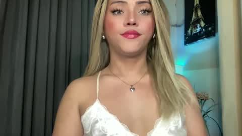 Miss Cali online show from January 14, 6:02 pm