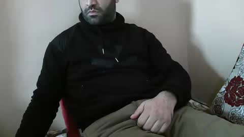 Snapshot of yxxtxxdentyk chatting on February 9, 5:33 am Bi BearXXX online show from February 9, 5:33 am