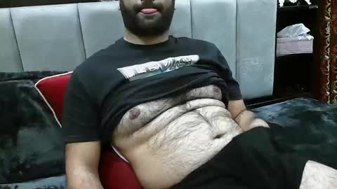 Snapshot of yxxtxxdentyk chatting on February 27, 5:46 pm Bi BearXXX online show from February 27, 5:46 pm