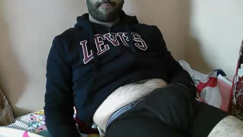 Snapshot of yxxtxxdentyk chatting on March 26, 6:08 am Bi BearXXX online show from March 26, 6:08 am