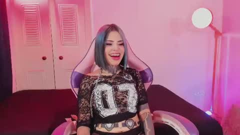 tazzie online show from June 20, 3:42 am
