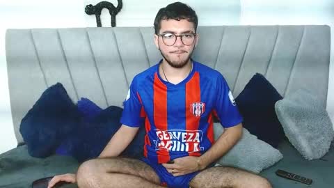 Snapshot of zac_golden chatting on October 11, 5:17 am Zack  online show from October 11, 5:17 am