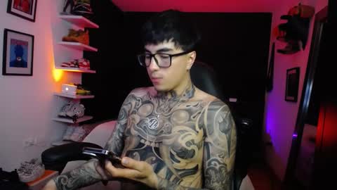 Snapshot of zac_muller1 chatting on October 3, 2:30 am zac_muller1 online show from October 3, 2:30 am