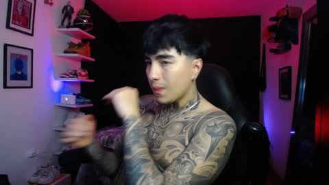 Snapshot of zac_muller1 chatting on October 23, 6:34 am zac_muller1 online show from October 23, 6:34 am