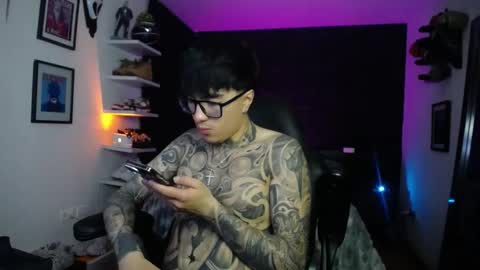 Snapshot of zac_muller1 chatting on November 20, 6:13 am zac_muller1 online show from November 20, 6:13 am