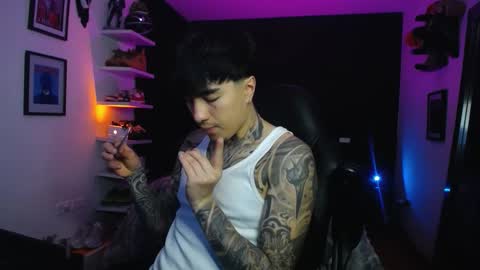 Snapshot of zac_muller1 chatting on November 21, 3:27 am zac_muller1 online show from November 21, 3:27 am