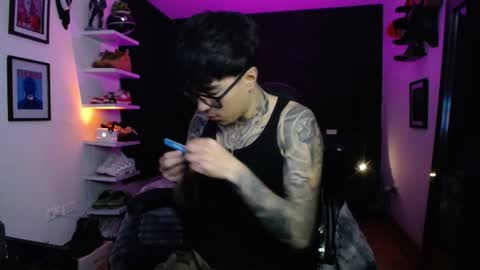 Snapshot of zac_muller1 chatting on November 24, 3:28 am zac_muller1 online show from November 24, 3:28 am