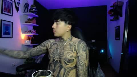 Snapshot of zac_muller1 chatting on November 29, 9:34 am zac_muller1 online show from November 29, 9:34 am