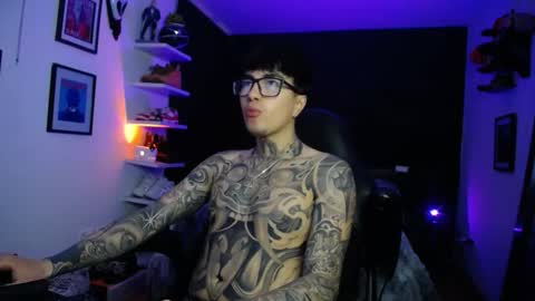 Snapshot of zac_muller1 chatting on December 2, 11:37 am zac_muller1 online show from December 2, 11:37 am