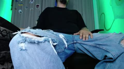 Snapshot of zac_watson chatting on December 20, 5:36 am Zac Freelance model online show from December 20, 5:36 am