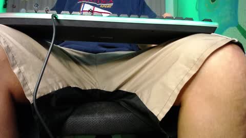 Snapshot of zac_watson chatting on January 13, 6:16 am Zac Freelance model online show from January 13, 6:16 am