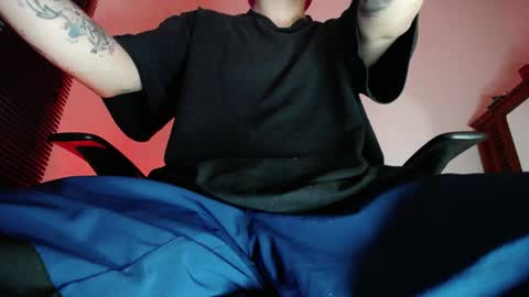 Zac Freelance model online show from April 22, 1:30 am