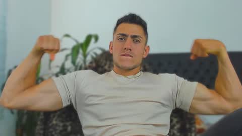 zachpri20 online show from September 27, 3:28 pm