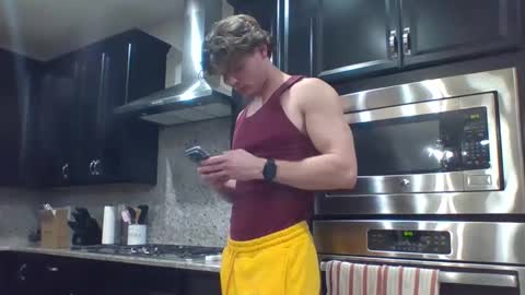 zachschaefer online show from January 12, 1:44 am