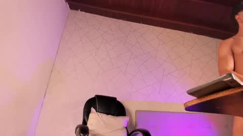 zack conor online show from April 14, 9:54 pm