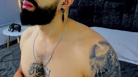 Richard online show from December 2, 1:02 pm