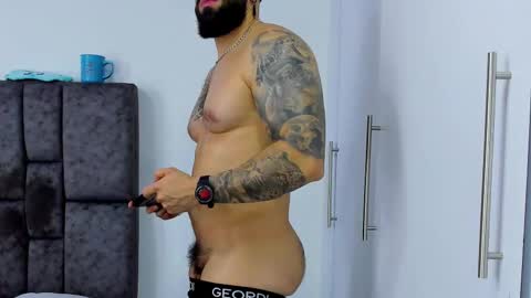 Richard online show from February 25, 6:42 pm