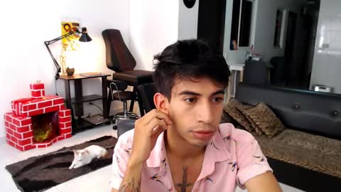 Zack King online show from December 8, 3:13 pm