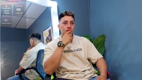 Zack online show from January 25, 2:25 pm