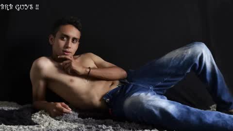 Snapshot of zackdriussyx chatting on February 28, 4:54 am zackdriussyx online show from February 28, 4:54 am