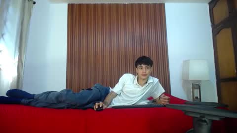 Snapshot of zacktk7 chatting on December 7, 4:36 pm zack online show from December 7, 4:36 pm