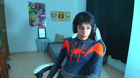 Snapshot of zacktk7 chatting on February 15, 7:38 am zack online show from February 15, 7:38 am